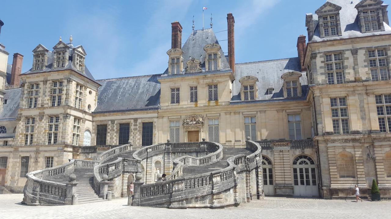 Apakabar Homestay - Proche Gare Melun, Parking Prive, Netflix La Rochette  Exteriér fotografie